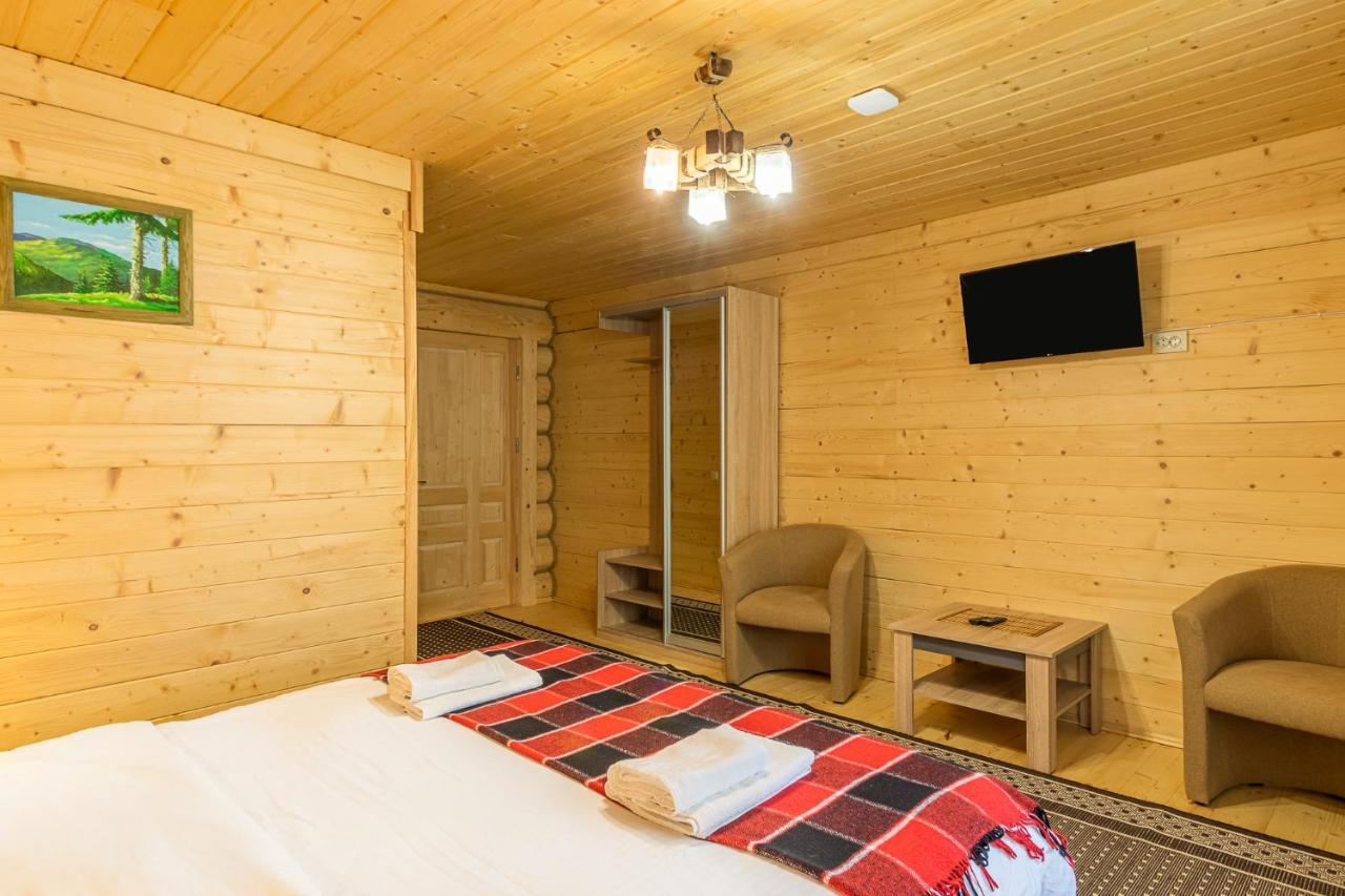 Konopka Guest House Bukovel Exteriör bild