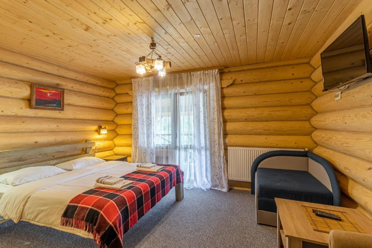 Konopka Guest House Bukovel Exteriör bild