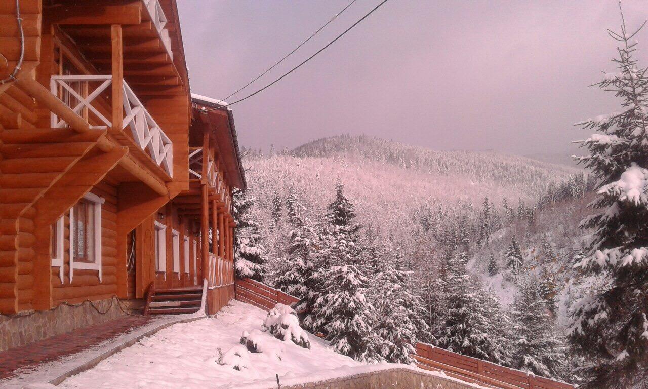 Konopka Guest House Bukovel Exteriör bild