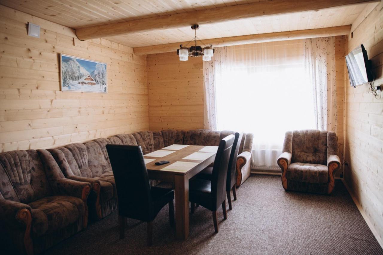 Konopka Guest House Bukovel Exteriör bild