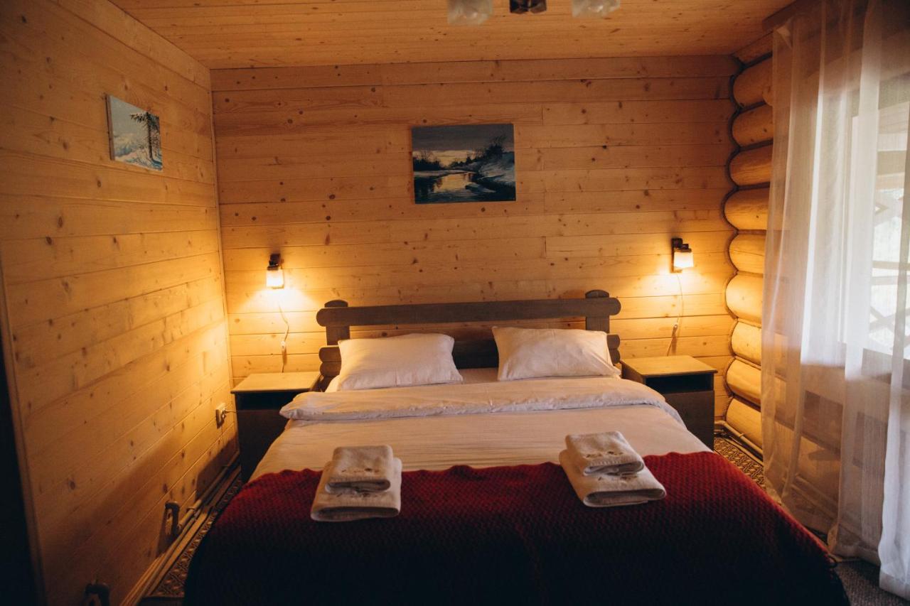Konopka Guest House Bukovel Exteriör bild