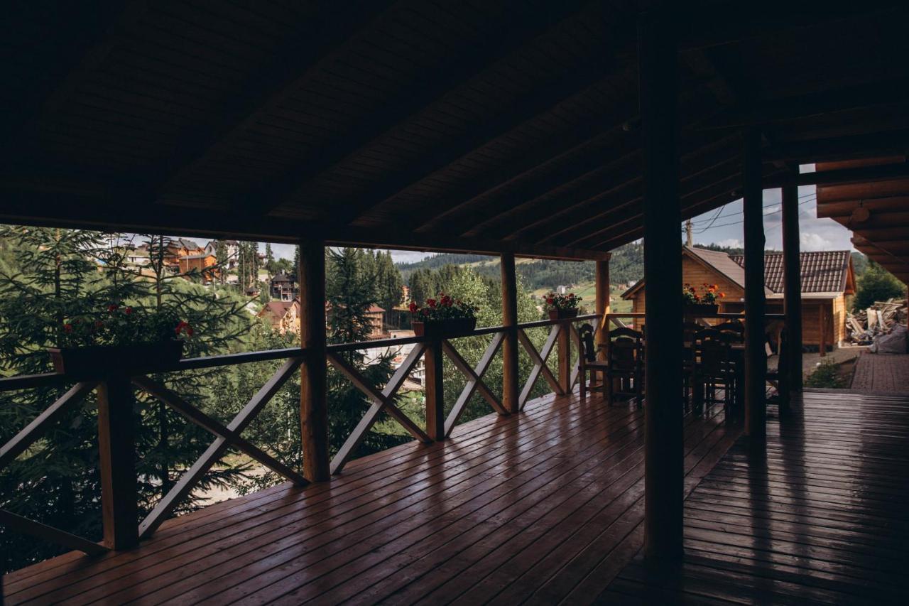 Konopka Guest House Bukovel Exteriör bild